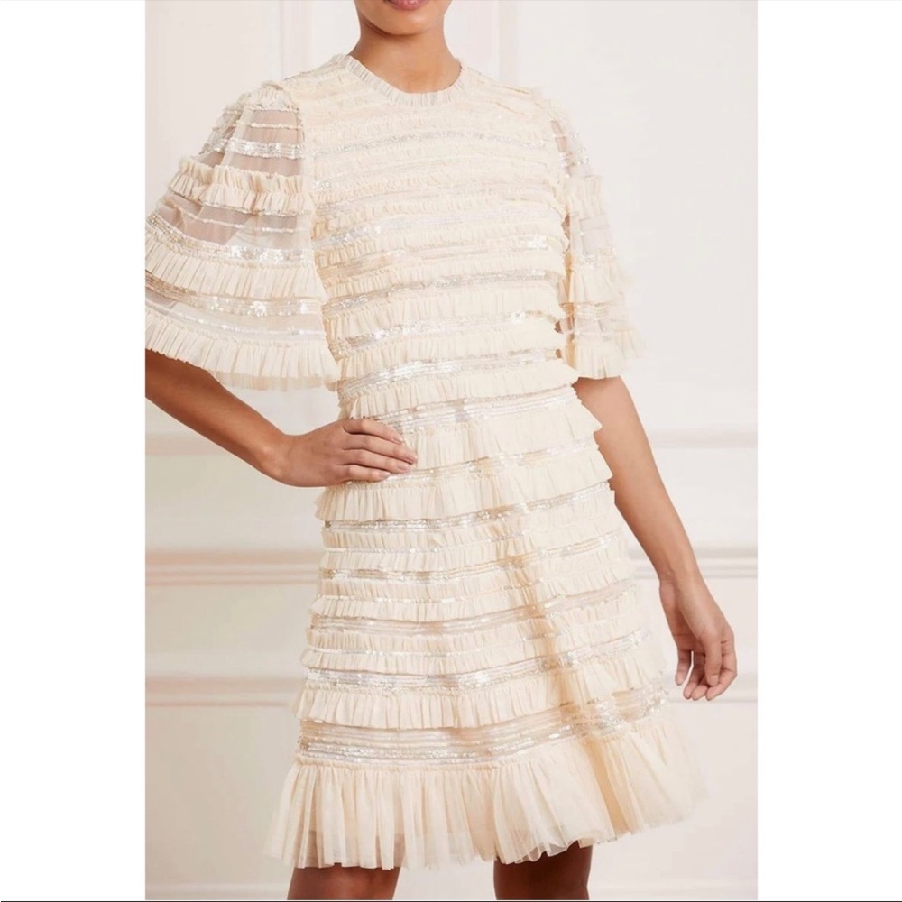 NWT Needle and Thread Nancy Frills Mini Dress in Champagne / Ivory, size 4
